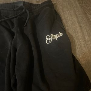 Staple shorts
